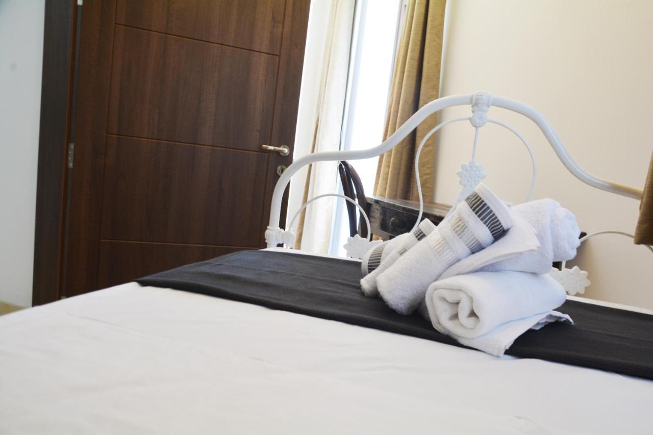 Bed and Breakfast Joseluce Gudja Екстер'єр фото