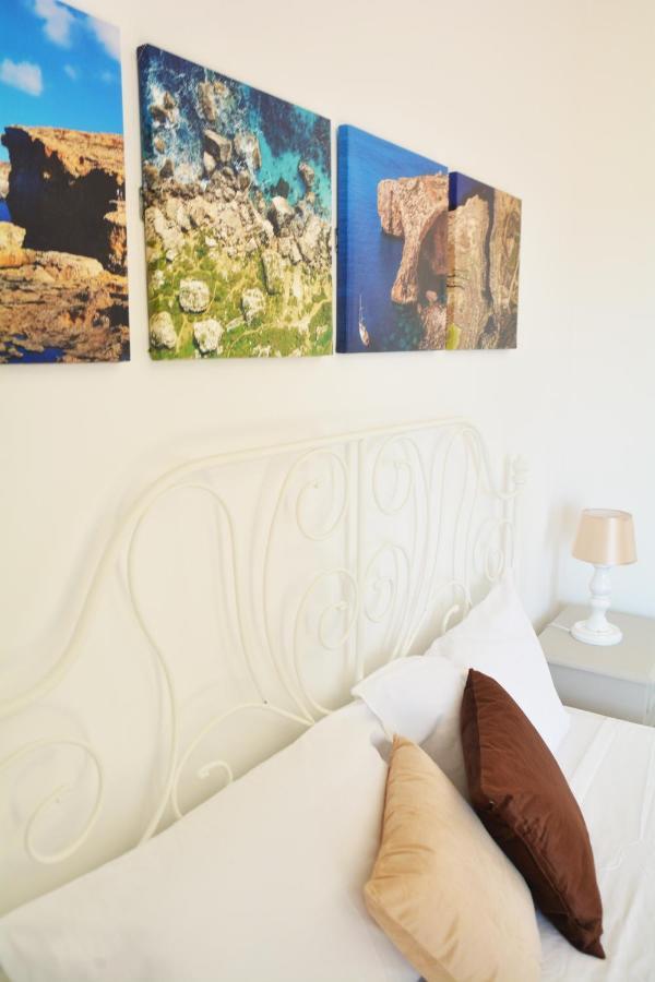 Bed and Breakfast Joseluce Gudja Екстер'єр фото
