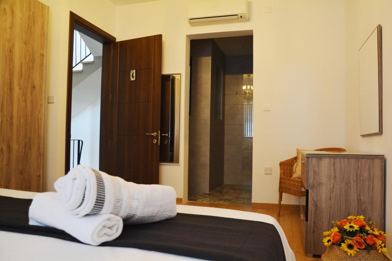 Bed and Breakfast Joseluce Gudja Екстер'єр фото